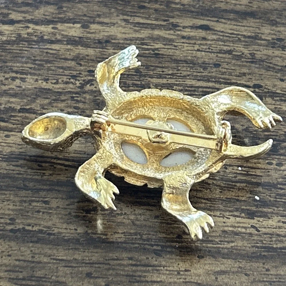 Vintage Turtle Brooch Gold Tone Floral Cabochon Green Eyes Figural Pin